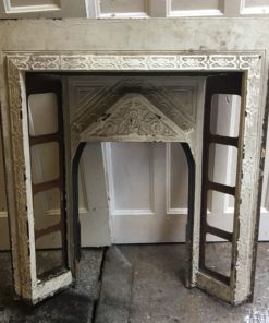 UN070 - Unrestored Fireplace Insert