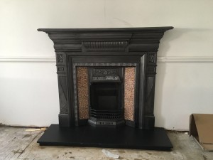Fireplace & Cast Iron Surround